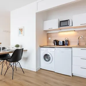 Appartement Close To The Centre - Confortable, Rijsel